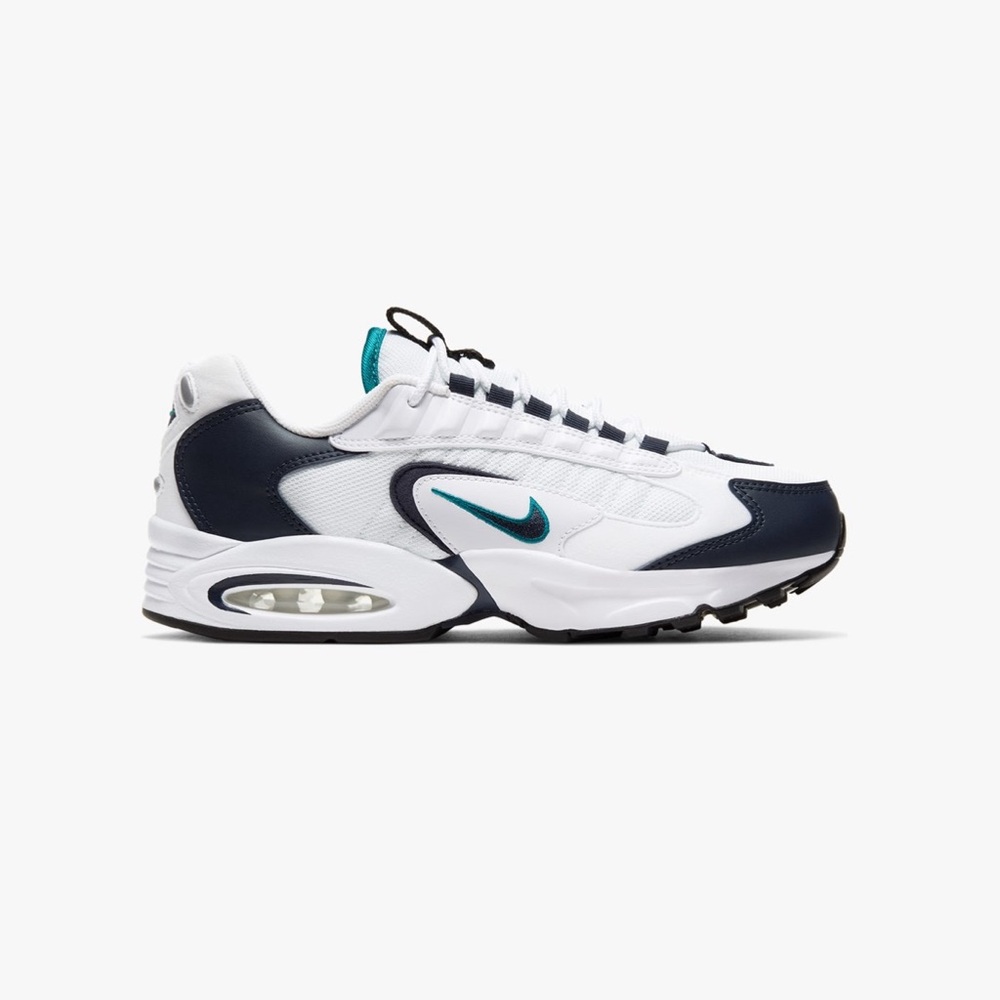 Nike: Air Max Triax